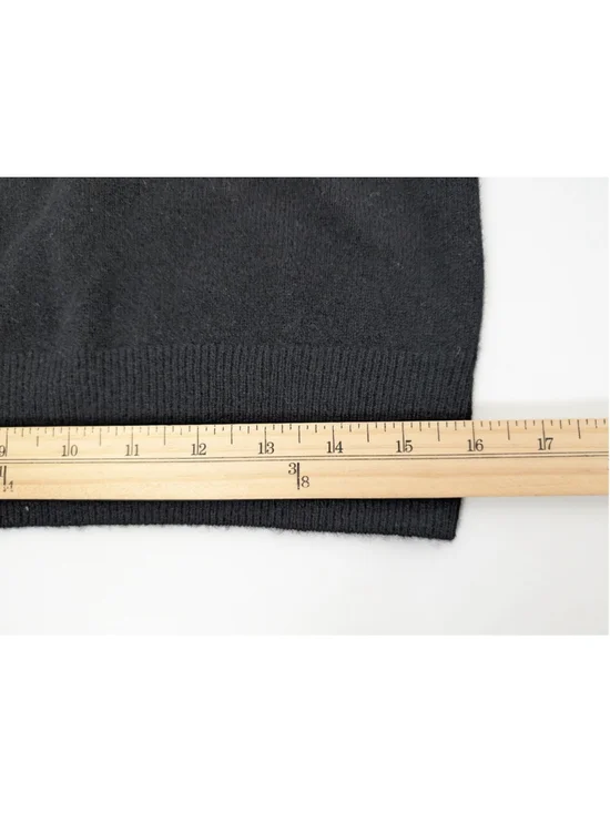 NWT Quince Mongolian Cashmere Crewneck Sweater Size Small Black Classic Preppy - Picture 9 of 10